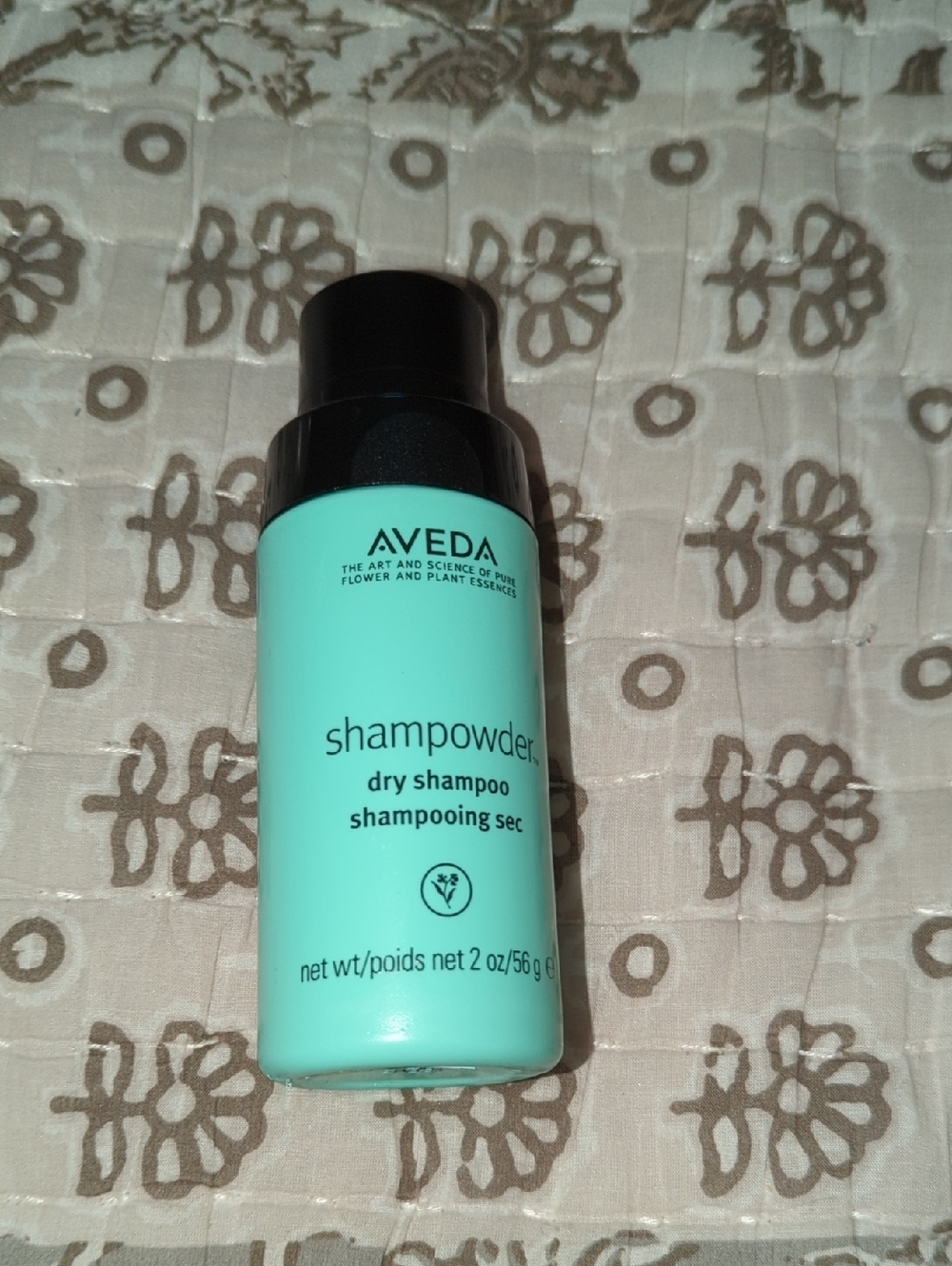 AVEDA shampowder dry shampoo in mint green bottle